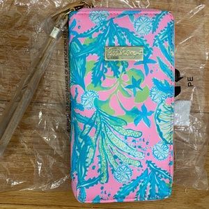 Lilly Pulitzer Wristlet